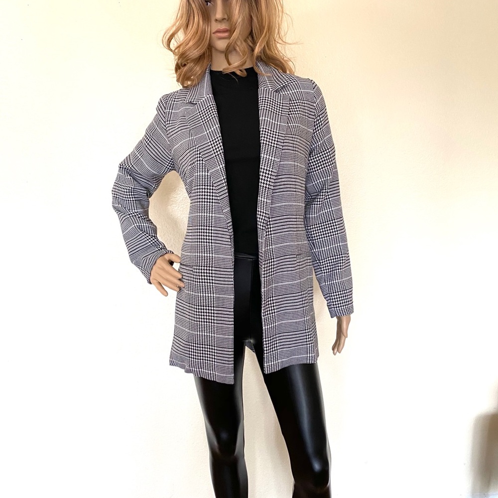 🍁NEW🍁HP🍁 Checkmate Waist Tie Plaid Long Blazer